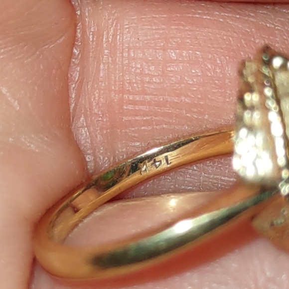 VINTAGE 14k solid gold jade ring - Picture 5 of 10